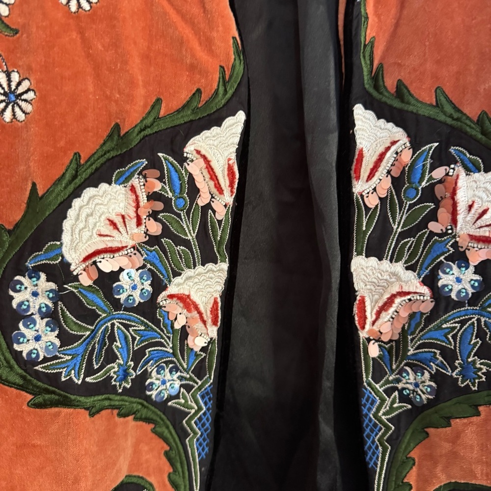 Zara floral embroidered velvet open jacket - Picture 4 of 9